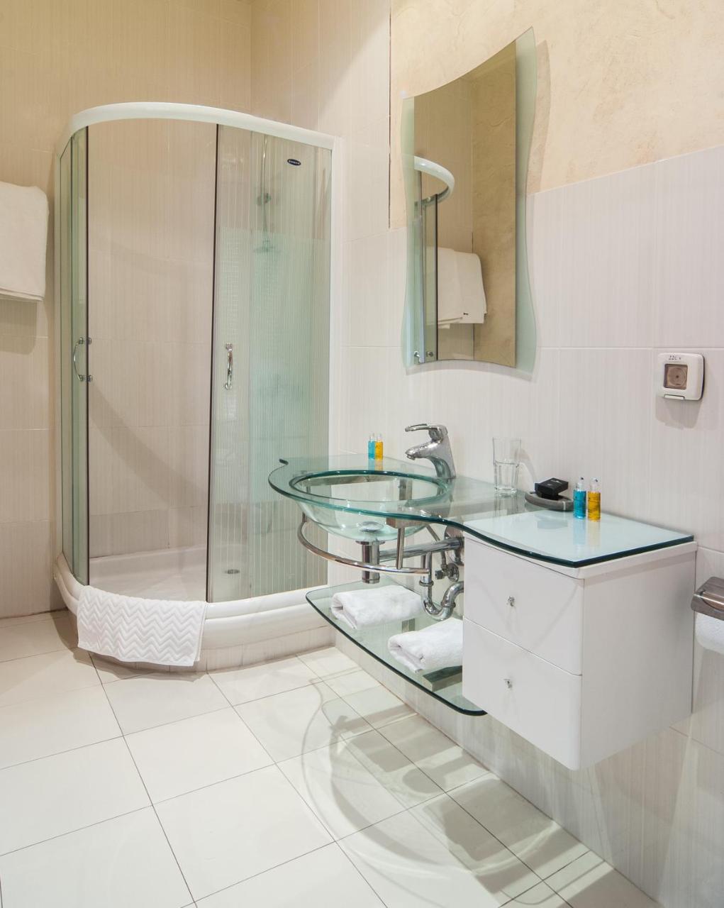 Hôtel Aleksandar à Vrnjačka Banja Extérieur photo