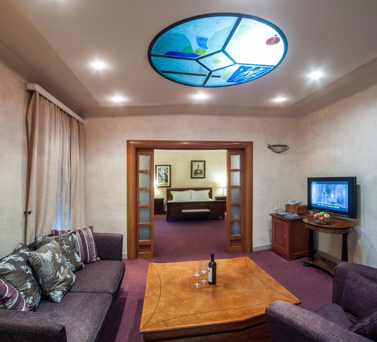 Hôtel Aleksandar à Vrnjačka Banja Extérieur photo